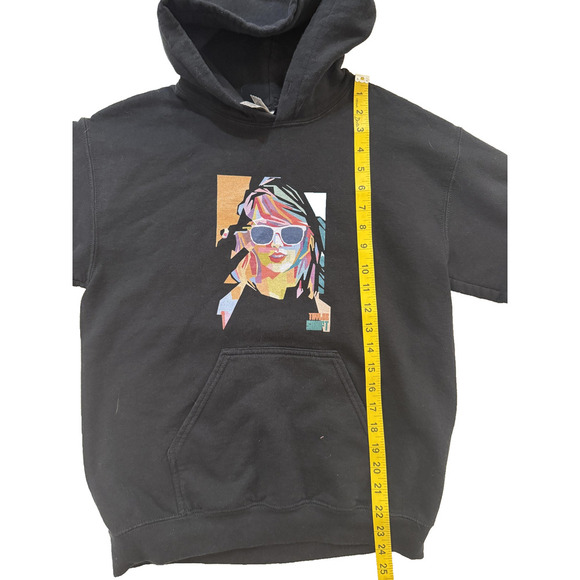 Taylor Swift Hoodie Womens SM Black Colorful Portrait Graphic Pullover Swiftie - Picture 5 of 6